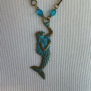 Vintage Vibe Mermaid Necklace